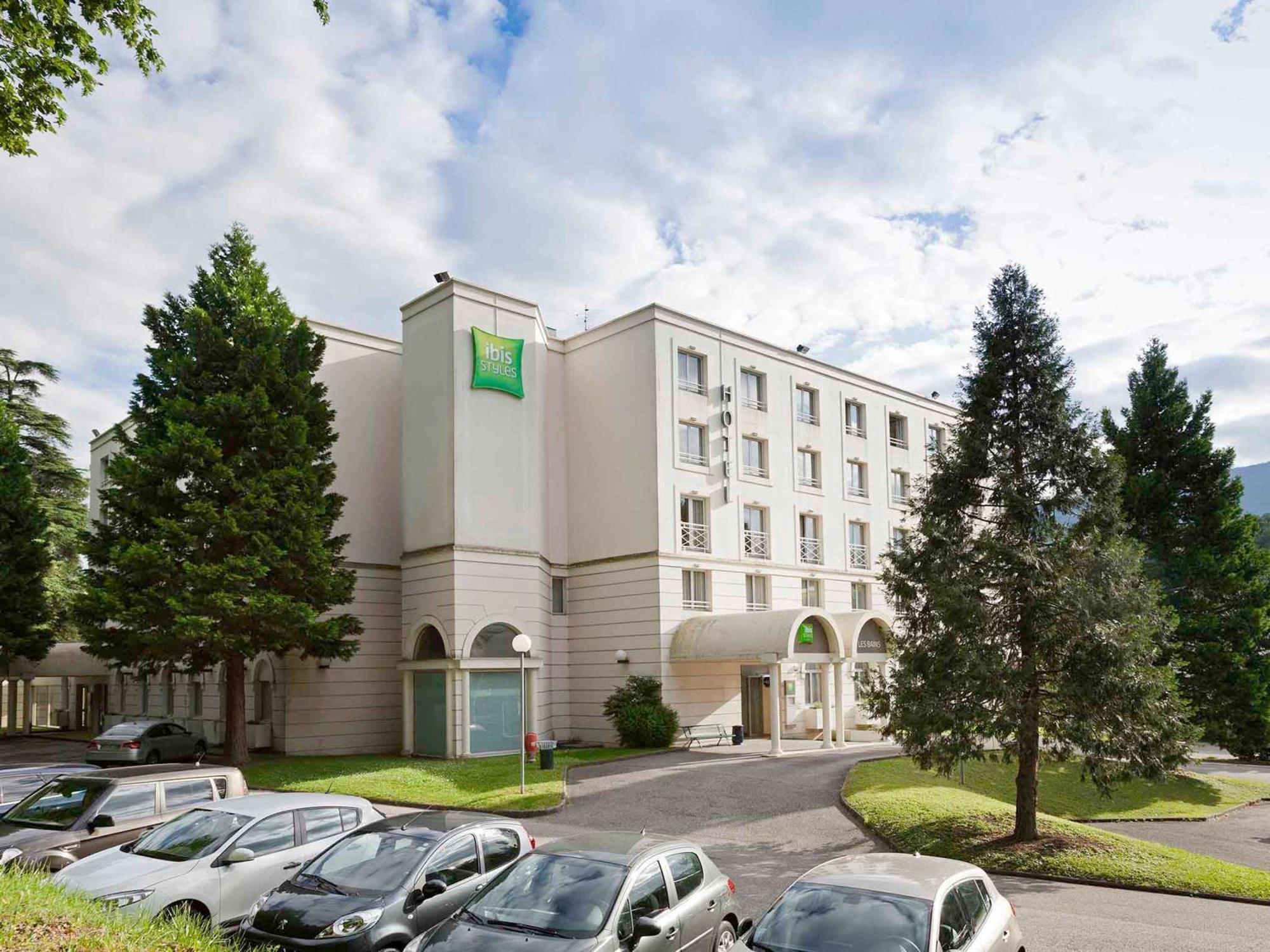 Ibis Styles Aix Les Bains Domaine De Marlioz Hotel Aix-les-Bains Exterior foto